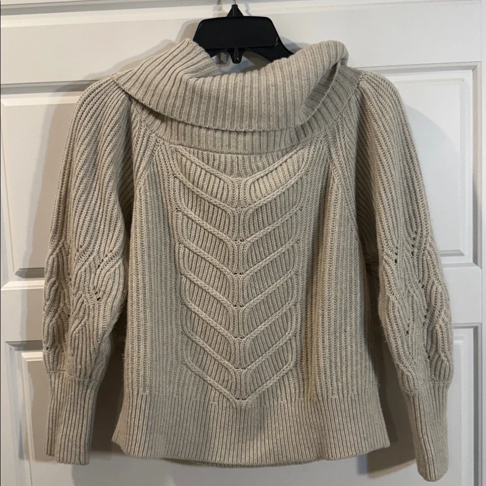 Intermix Off The Shoulder Cream Knit Wool cashmere Blend Chunky Sweater